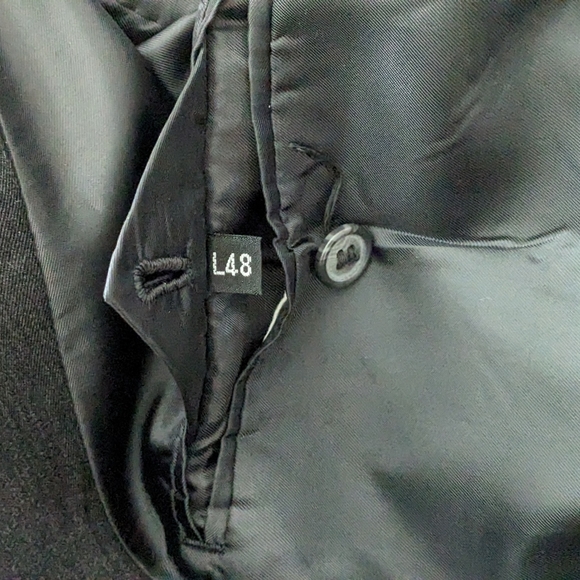 Bendetti Dark Grey Suit, size 48L - Picture 2 of 5